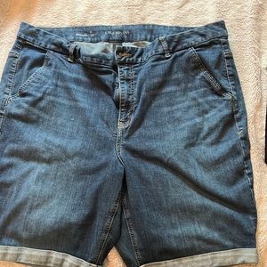 Lane Bryant Bermuda shorts